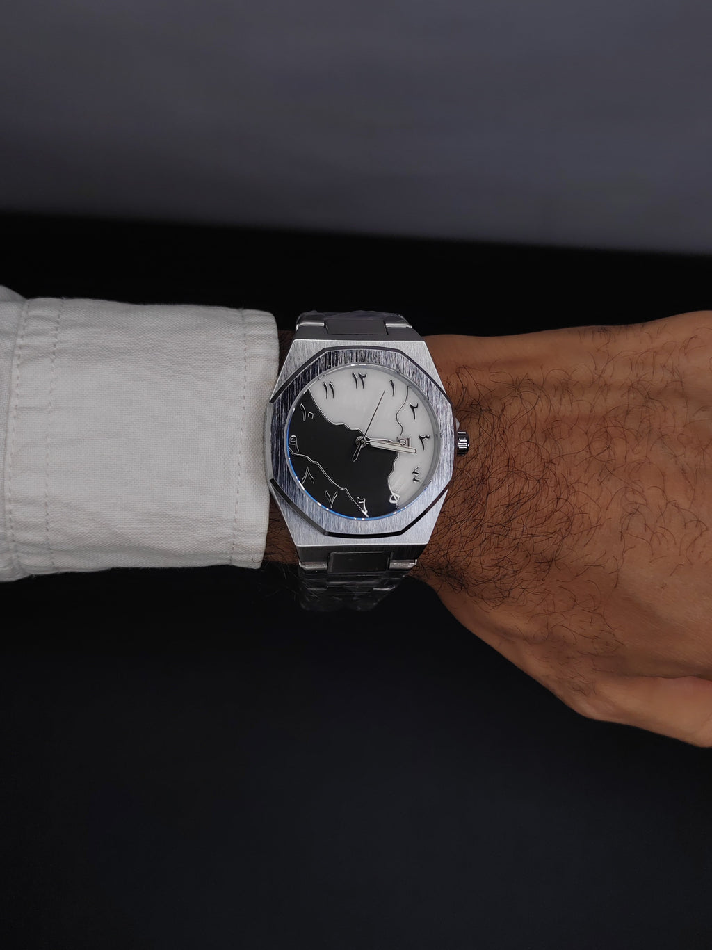 DELUX Arabic Dial